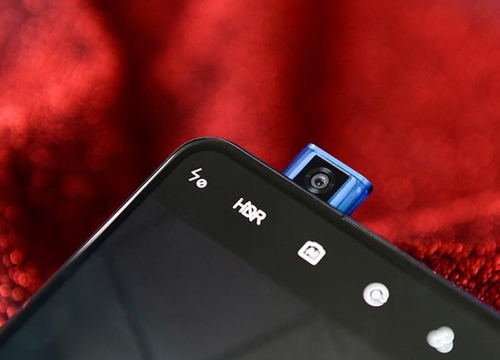 Camera selfie của Redmi K20 và K20 Pro có "thò ra thụt vào" 100 lần mỗi ngày thì ít nhất 8 năm mới hỏng