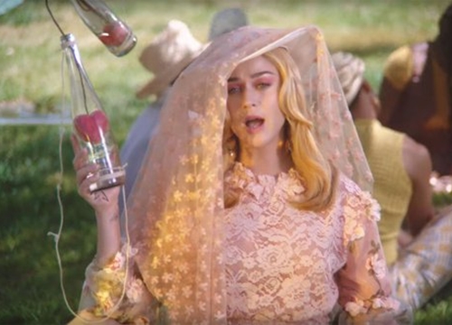 Giới phê bình nhận định về 'Never Really Over' của Katy Perry: Liệu nàng có còn 'flop'?