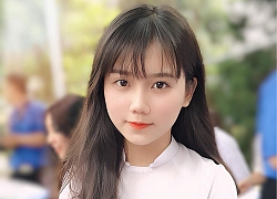 Girl xinh Bình Dương sinh năm 2001 được mệnh danh là "cực phẩm áo dài": Áo trắng có làm anh say nắng?