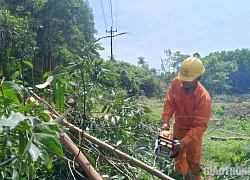 Mất điện liên tục ở huyện miền núi, Điện lực miền Trung xử lý thế nào?