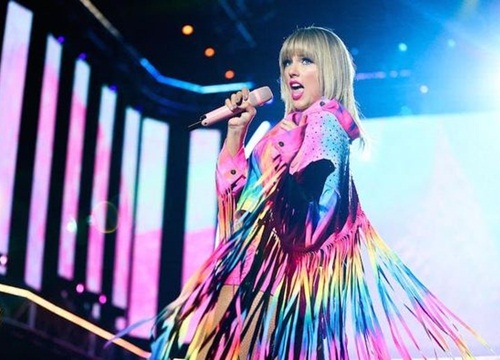 Sân khấu của Taylor Swift tại iheart radio 2019: Mọi điều tuyệt vời được gom góp dành cho cộng đồng LGBT