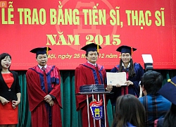 Tiến sĩ... nợ đầu vào