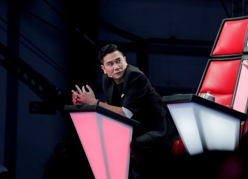 Tự nhận sở hữu nhiều thí sinh kém tại The Voice 2019, Hồ Hoài Anh có gì để đối đầu với 3 HLV còn lại?