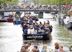 Amsterdam không cần du khách