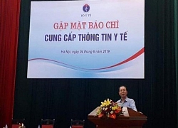 'Bác sĩ phải bỏ tư duy ban ơn để phục tùng người bệnh!'