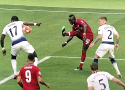 Bùng nổ tranh cãi quả penalty của Liverpool ở Champions League