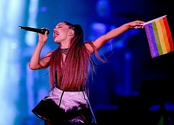 Chuyện Ariana Grande nói sẽ... đá mỗi fan 1 cái: Lí do sau đó khiến ai cũng bất ngờ!