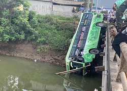 Công an tỉnh Thanh Hóa thông tin về vụ xe khách lao xuống sông