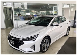 Hyundai Elantra bản Sport 2019 có gì khác biệt so với bản thường?