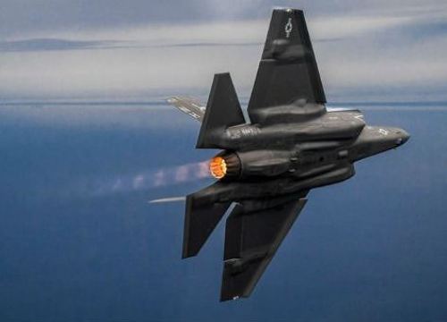 Máy bay chiến đấu tàng hình F-35 bị chê là dự án vũ khí tồi nhất của Mỹ