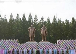 Sau tin đồn về sức khỏe, ông Kim Jong-un liên tiếp xuất hiện