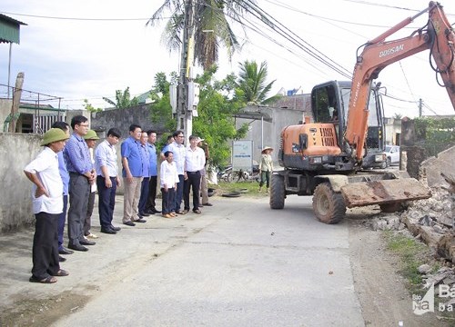 Thị xã Hoàng Mai bắt đầu 'chiến dịch' xóa 126 nhà tạm, nhà dột nát cho người nghèo