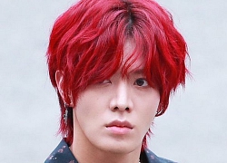 Yuta (NCT) thẳng tiến lên top trend worldwide nhờ mái tóc đỏ hệt như nhân vật truyện tranh