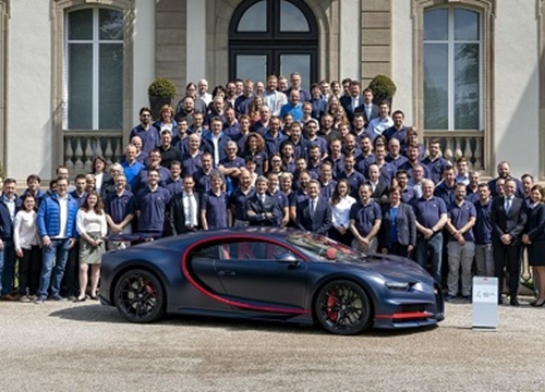 Bugatti Chiron thứ 100 xuất xưởng, giá hơn 3 triệu USD