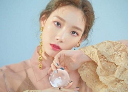 Chungha tung poster cho màn comeback kỷ niệm 2 năm debut solo: Nhìn góc nào cũng ra... Taeyeon (SNSD) thế này!