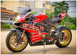 Ducati Panigale V4 độ 200 triệu, biến thành xe đua WSBK tại Sài Gòn