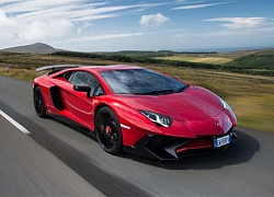 Lamborghini triệu hồi 8 siêu xe vì có thể rơi bánh