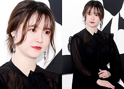 "Nàng cỏ" Goo Hye Sun gây chú ý khi liên tục lấy tay che bụng và lần đầu nói về chồng sau tin đồn hôn nhân trục trặc