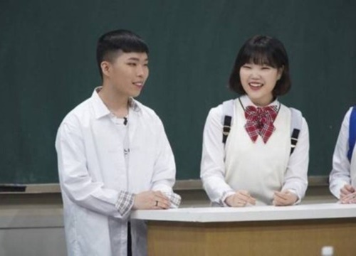 Chanhyuk (AKMU) tiết lộ có người rất 'quan tâm' đến em gái của mình trong quân đội