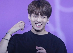 Cố gắng lại gần 1 fan khuyết tật, Jungkook (BTS) bị xô đẩy khiến Army vô cùng phẫn nộ