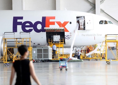 FedEx không gia hạn hợp đồng giao hàng nhanh với Amazon