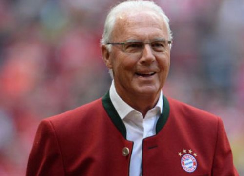 Franz Beckenbauer tích cực hoạt động từ thiện