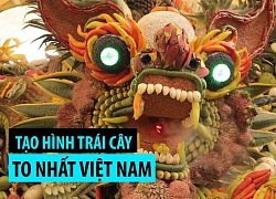 Hoa quả khổng lồ biết ngọ nguậy ở Lễ hội trái cây Nam bộ