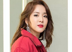 Sandara Park tiết lộ chỉ tìm hiểu người nổi tiếng và cách hẹn hò bí mật của mình