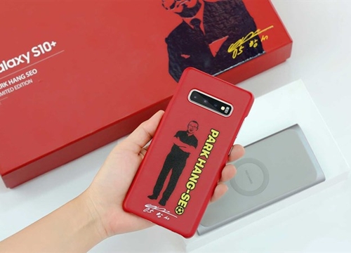 Đặt mua Galaxy S10+ Park Hang-Seo: Giảm sốc 5 triệu đồng, tặng nhiều quà