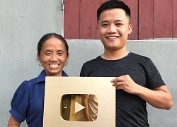 Oách như Bà Tân Vlog: Nguyên đội ngồi cày clip bảo sao view tăng chóng mặt