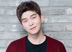 Yoon Kyun Sang hai mặt trong 'Undercover Teacher' - Seo Kang Joon làm cảnh sát chính trực của 'Watcher'