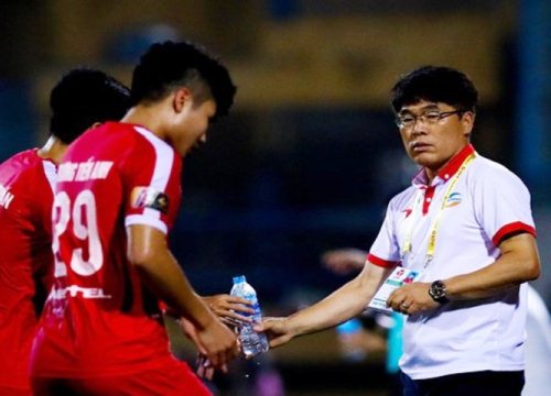 5 HLV rời ghế nóng: Sự khốc liệt và tàn nhẫn của V-League