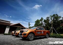 Ford Ranger trở lại 'ngôi vương', Toyota Hilux gây bất ngờ