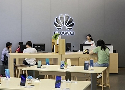 Huawei hoàn tiền nếu điện thoại không dùng được Google, Facebook