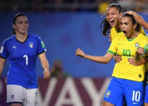 Italy - Brazil: Vỡ òa 11m, "Ronaldinho nữ" giật vé vàng (World Cup nữ)