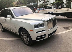 Cận cảnh SUV sang trọng Rolls-Royce Cullinan đầu tiên tại Việt Nam