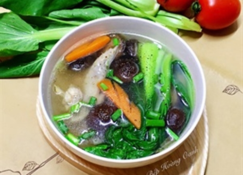 Canh cải thìa nấu cánh gà