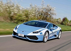 Cảnh sát Italy tuần tra bằng Lamborghini Huracan