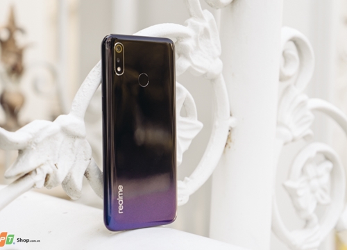 Flash Sale cuối tuần, hàng loạt smartphone Realme có giá tốt, mua ngay kẻo lỡ!