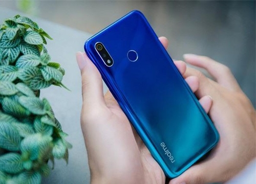 Realme 3 Pro chính thức lên kệ: Chip Snapdragon 710, màn hình 'giọt nước', giá từ 6,49 triệu đồng