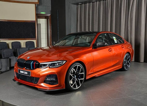 Sắc cam không thể quyến rũ hơn, BMW 330i M Sport lộ diện với màu Sunset Orange