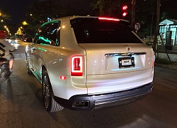 Bắt gặp Roll-Royce Cullinan đi dạo phố ngay sau khi về Hà Nội