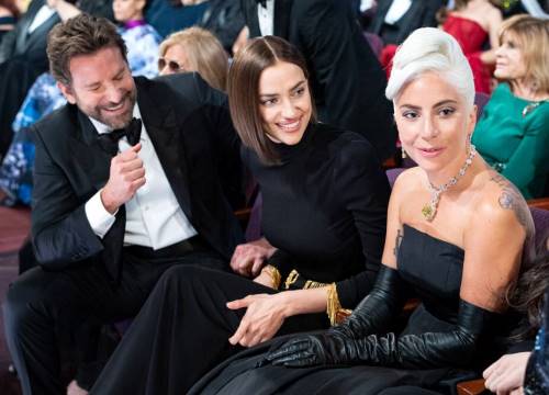 Chia tay chưa bao lâu, Bradley Cooper lại khiến cả Lady Gaga và tình cũ mang thai?