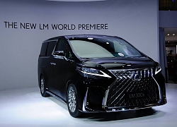 Lexus ra mắt xe đa dụng sang trọng chung nền tảng với Toyota Alphard