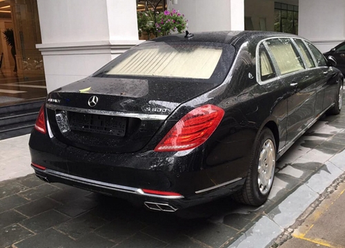 Mercedes-Maybach S600 Pullman thứ 2 tại Việt Nam đã ra biển trắng