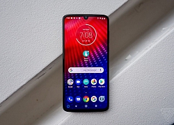 Motorola Moto Z4 gây thất vọng khi không được cập nhật sau Android Q