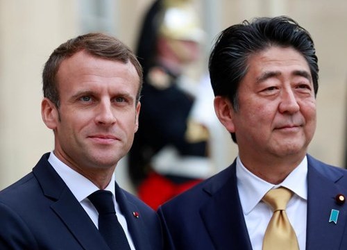 Tổng thống Macron hội đàm với Thủ tướng Abe, công bố kế hoạch hợp tác