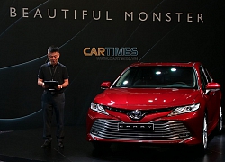 Toyota Camry 2019 ra mắt, thay đổi toàn diện