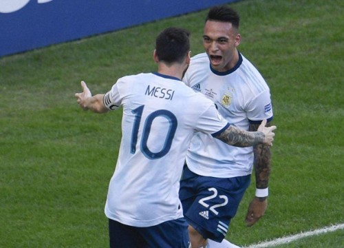 Argentina gặp Brazil ở bán kết Copa America