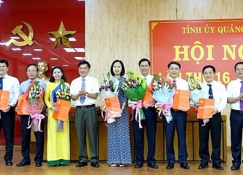 Ban bí thư phê chuẩn hàng loạt nhân sự chủ chốt ở Quảng Ngãi